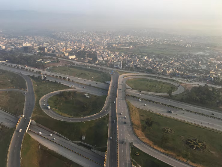 Pune-Bengaluru Expressway: A New Era of Connectivity